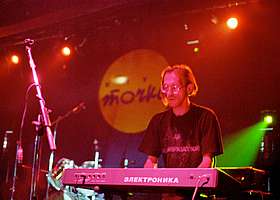 01sep02_003.jpg 83 KB 841 x 600