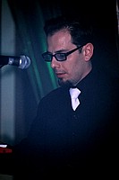 covenant1_009.jpg 20 KB 332 x 500