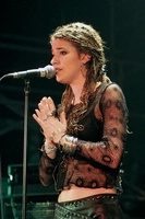 k_edge6_301.jpg 72,4 KB (400 x 600)