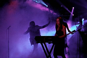 mam_c01_036.jpg