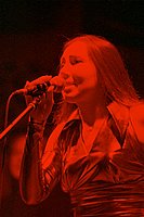 0903ava008.jpg 38 KB 399 x 600