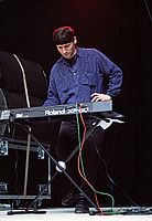 cwgt11_270.jpg 36 KB 414 x 600