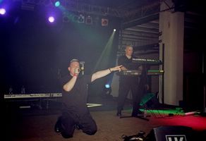 nwgt11_523.jpg 71 KB 877 x 600