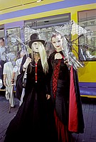 awgt_005.jpg (405 x 600)