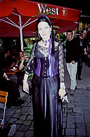 awgt_018.jpg (396 x 600)